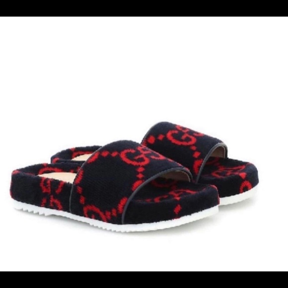 Gucci slides kids